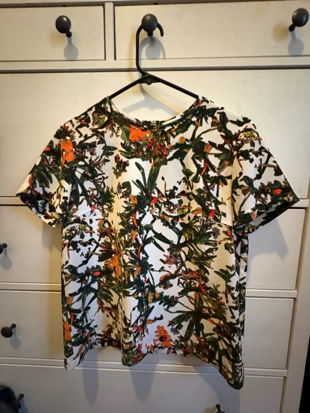 Club Monaco Tropical Floral Short Sleeve in White with Green & Orange Print